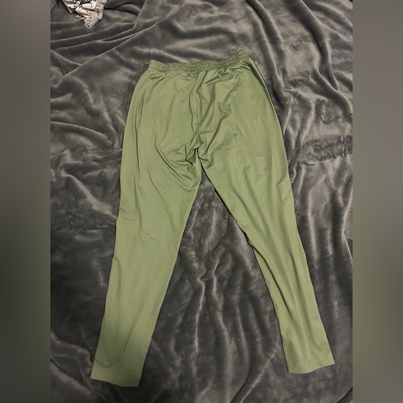 💚Aerie track pants - Picture 3 of 4